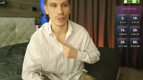 Snapshot of donnikon chatting on 11/23/25, 07:24 Nikon online show from 11/23/25, 07:24