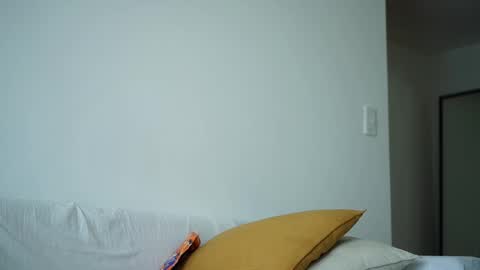 Donatella online show from 11/27/25, 11:56