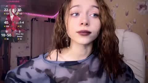 Nicole online show from 02/02/25, 03:49