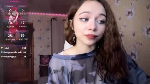 Nicole online show from 02/10/25, 05:47