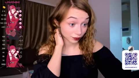 Nicole online show from 11/18/25, 07:07