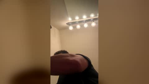 doodlez224472 online show from 12/23/25, 08:34