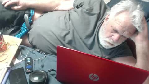 cummingdoouug online show from 04/07/26, 05:57