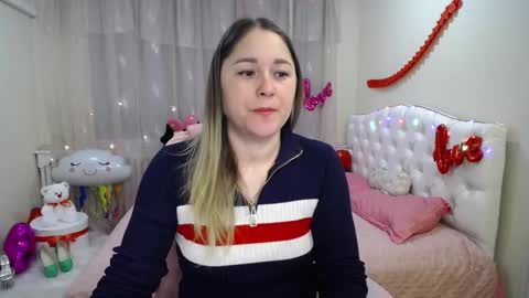 dorasuun online show from 02/26/25, 03:19