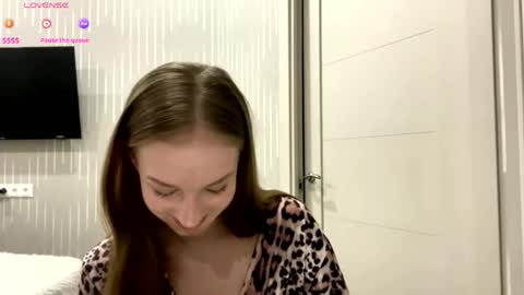 Anika online show from 05/31/26, 09:05