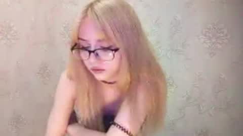Snapshot of doretharuschak chatting on 06/29/26, 11:32 Aimi online show from 06/29/26, 11:32