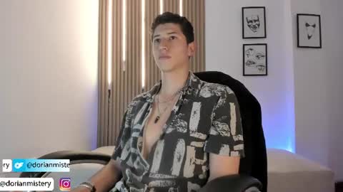 dorian_mystery online show from 06/09/26, 11:05