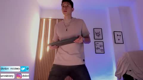 dorian_mystery online show from 07/26/26, 12:08