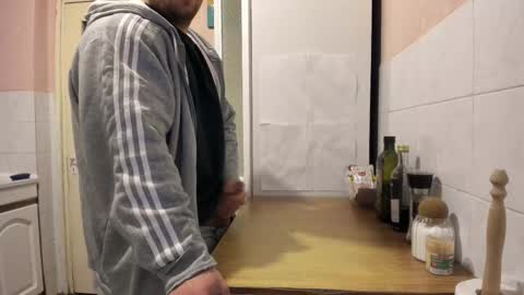 Snapshot of doriancretu95 chatting on 02/10/25, 07:26 menu below online show from 02/10/25, 07:26