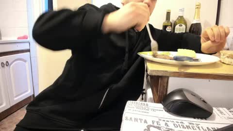 menu  below online show from 03/28/26, 10:26