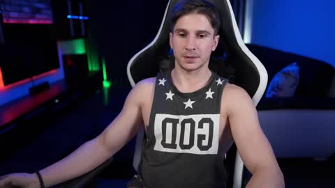 Dorian Reyes online show from 02/08/25, 02:26