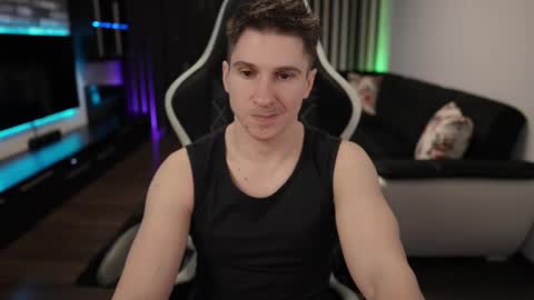 Dorian Reyes online show from 02/19/25, 10:20