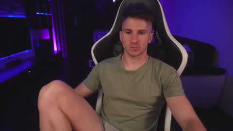 Dorian Reyes online show from 09/13/25, 11:26