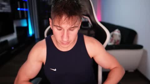 Dorian Reyes online show from 10/05/25, 09:56