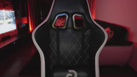 Dorian Reyes online show from 12/02/25, 12:27