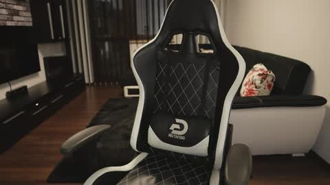 Dorian Reyes online show from 04/05/26, 01:36