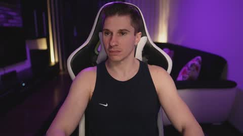 Dorian Reyes online show from 05/19/26, 10:27