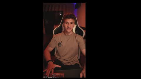 Dorian Reyes online show from 07/26/26, 12:52