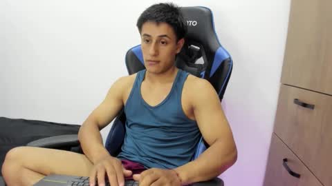 dorman_boy online show from 11/06/25, 01:39