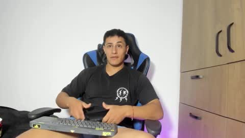 dorman_boy online show from 01/07/26, 03:53