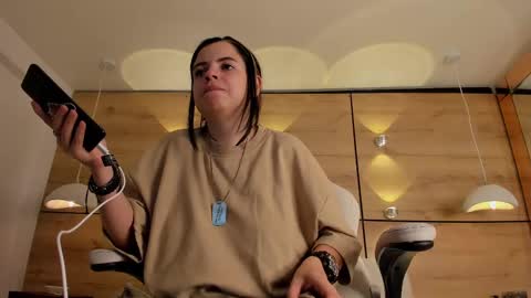  DOROTHY online show from 02/26/25, 04:36