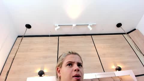  DOROTHY online show from 04/06/26, 05:19