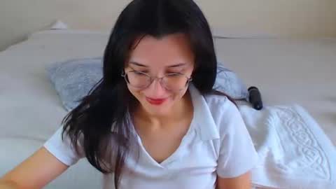 Snapshot of dorotty_ chatting on 10/09/25, 04:54 Your Dorotty online show from 10/09/25, 04:54