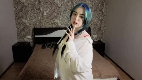 Dora online show from 04/01/26, 02:12