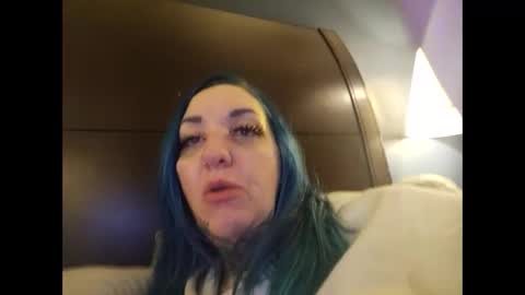 dosedgirl online show from 12/15/24, 06:18