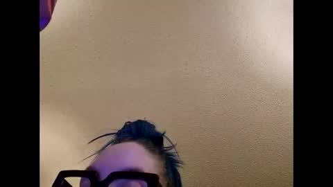 dosedgirl online show from 12/24/24, 03:27