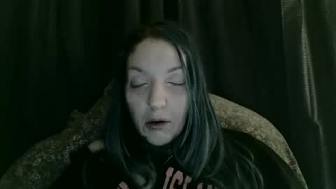 dosedgirl online show from 01/01/25, 09:07