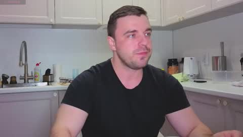 Sasha online show from 10/26/25, 04:46