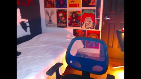 will online show from 04/18/26, 02:26