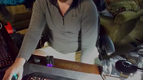 DotYourEyezez  online show from 02/18/26, 09:55