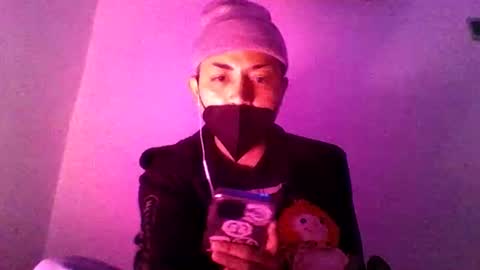 Snapshot of double_helix666 chatting on 12/22/25, 12:29 double helix666 online show from 12/22/25, 12:29