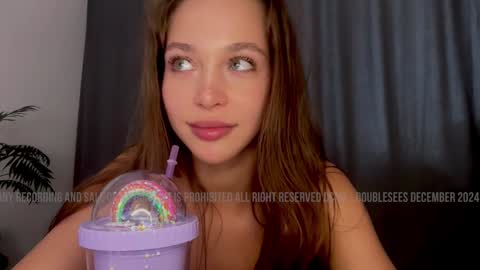 Lana  Eva  dont forget to give us a thumb up online show from 12/08/24, 05:39