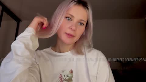 Lana  Eva  dont forget to give us a thumb up online show from 12/13/24, 03:05