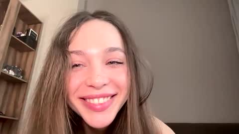 Lana  Eva  dont forget to give us a thumb up online show from 02/07/25, 06:24