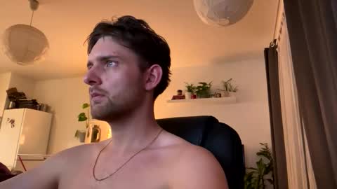 Snapshot of doubledi11 chatting on 12/03/25, 06:28 Edii online show from 12/03/25, 06:28