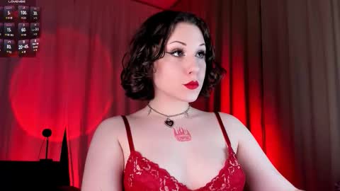 Snapshot of doublee_trouble chatting on 01/15/26, 02:27 Eva ana Liza online show from 01/15/26, 02:27