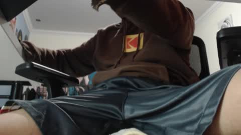 douglas_drake online show from 03/11/25, 02:10