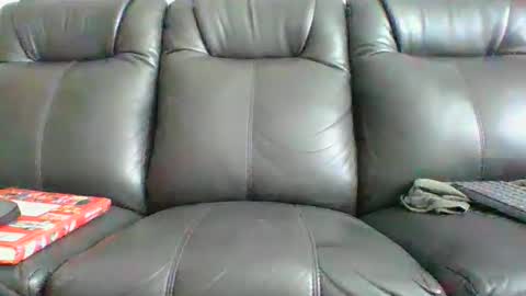 doum1122 online show from 02/11/26, 03:28