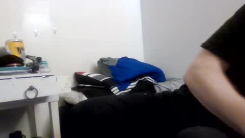 doyle5557gmailcom online show from 01/03/25, 03:33