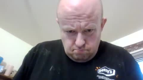 doyle5557gmailcom online show from 01/06/25, 05:59