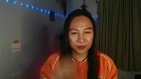 Snapshot of doyouwantme143 chatting on 11/24/25, 03:01 doyouwantme143 online show from 11/24/25, 03:01