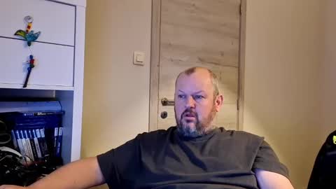 Snapshot of dpau76 chatting on 01/15/25, 07:26 Danny online show from 01/15/25, 07:26