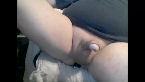 Snapshot of dpau76 chatting on 01/17/25, 08:45 Danny online show from 01/17/25, 08:45