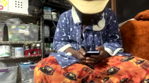 MrPirated online show from 03/08/25, 09:39