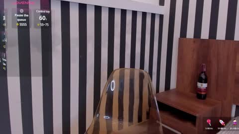 Snapshot of dracaryss_ chatting on 12/11/24, 09:52 Lissa Or DRACARYSS your dragon Queen online show from 12/11/24, 09:52