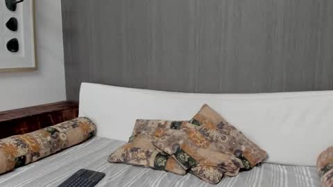 Snapshot of dracaryss_ chatting on 12/13/24, 09:57 Lissa Or DRACARYSS your dragon Queen online show from 12/13/24, 09:57